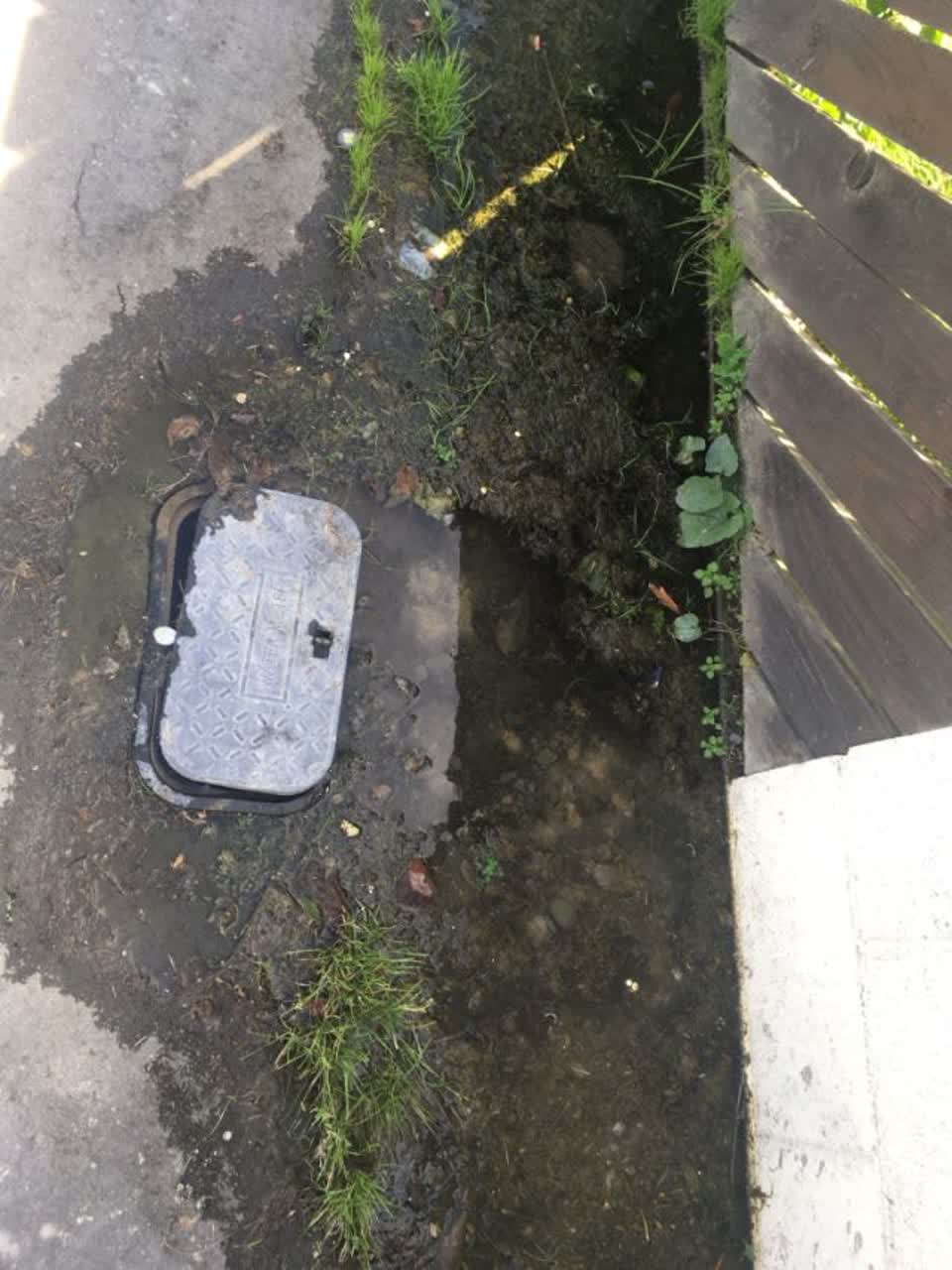 The photograph attached to this water supply report