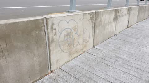 Graffiti, a report photo