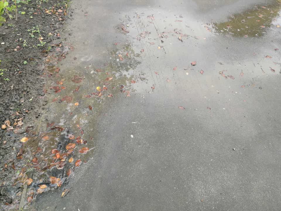 The photograph attached to this water supply report