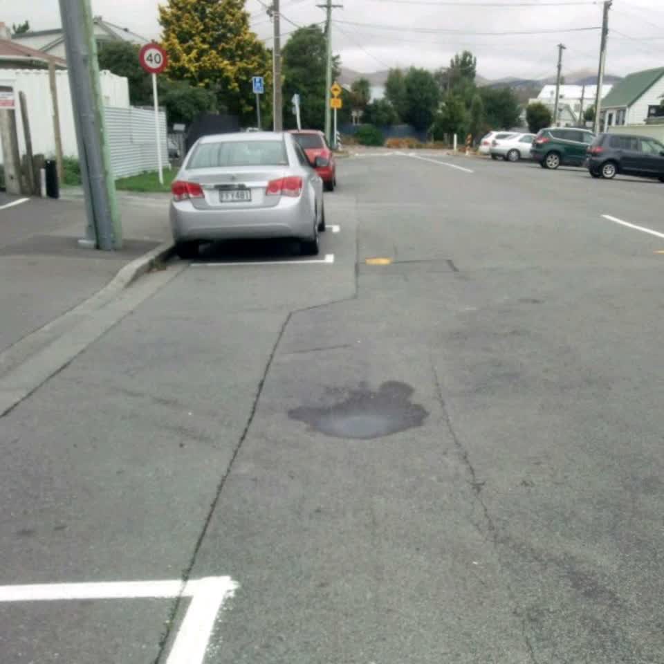 The photograph attached to this roading/streets report