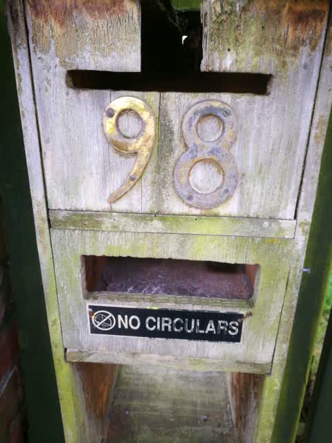 Rubbish/Recycling, a report photo