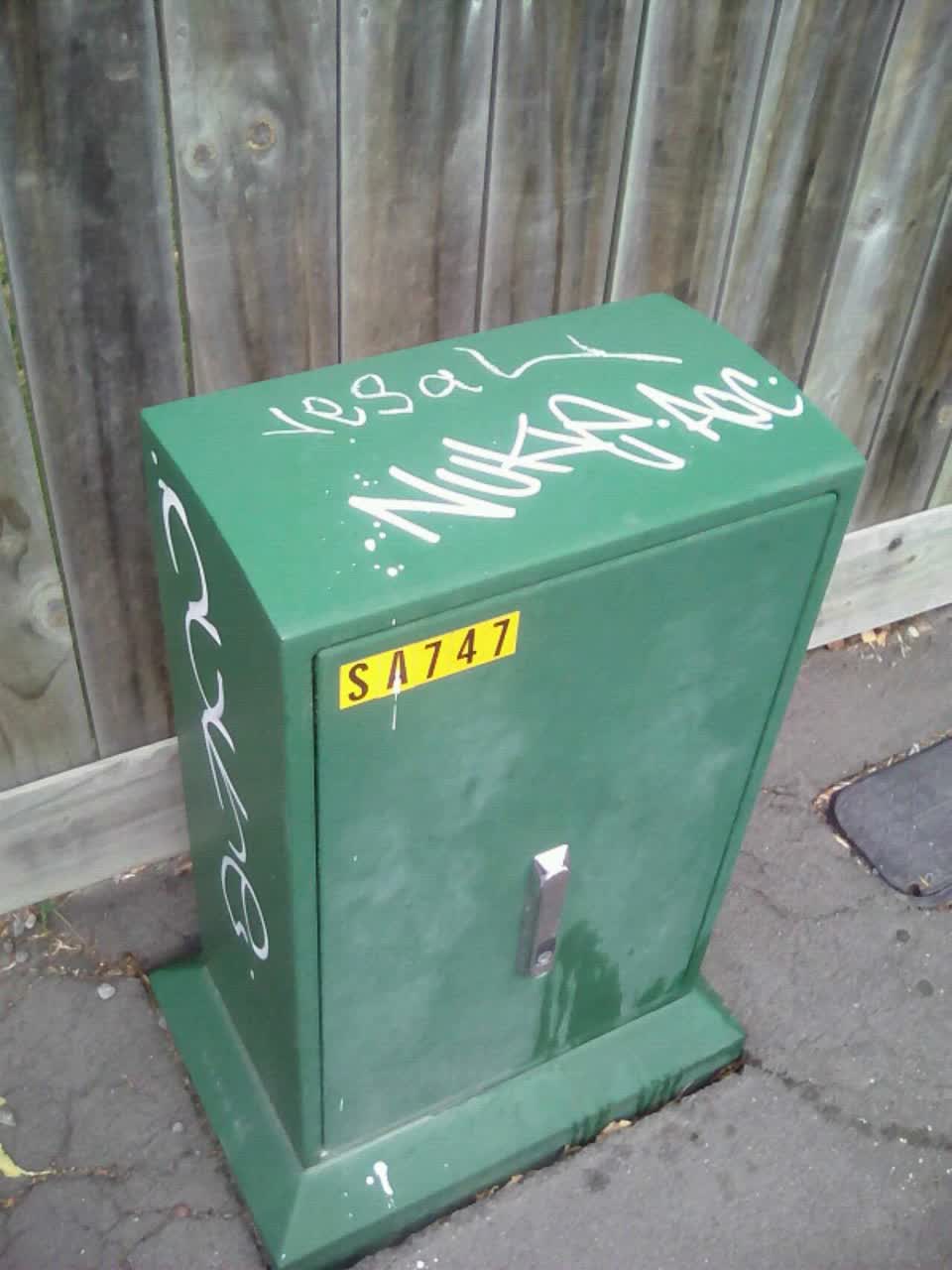 The photograph attached to this graffiti report