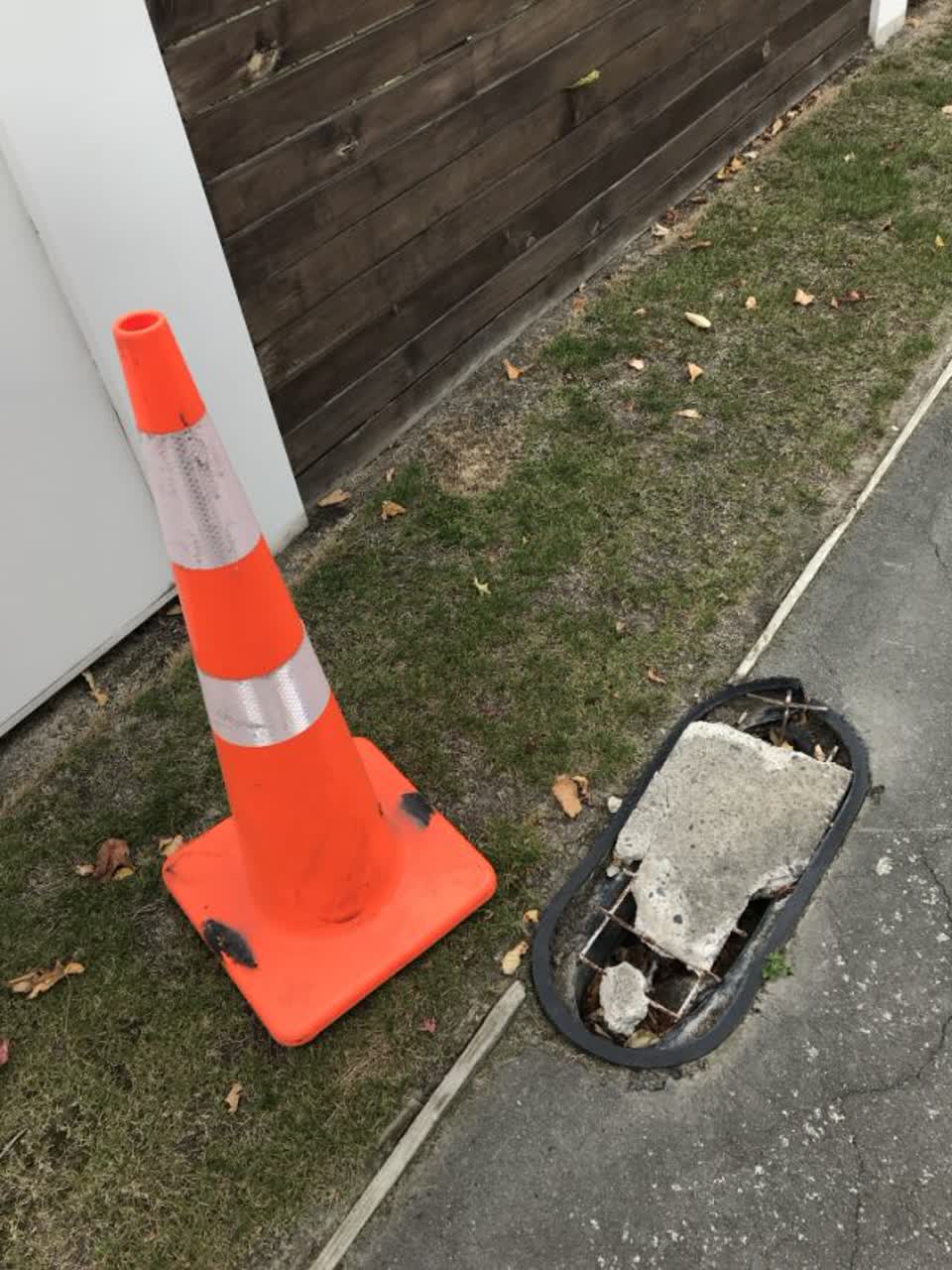 The photograph attached to this roading/streets report