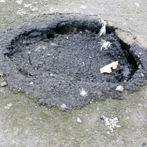 Roading/Streets, a report photo