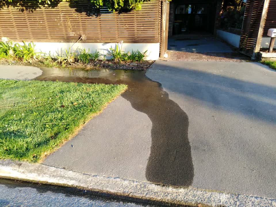 The photograph attached to this water supply report
