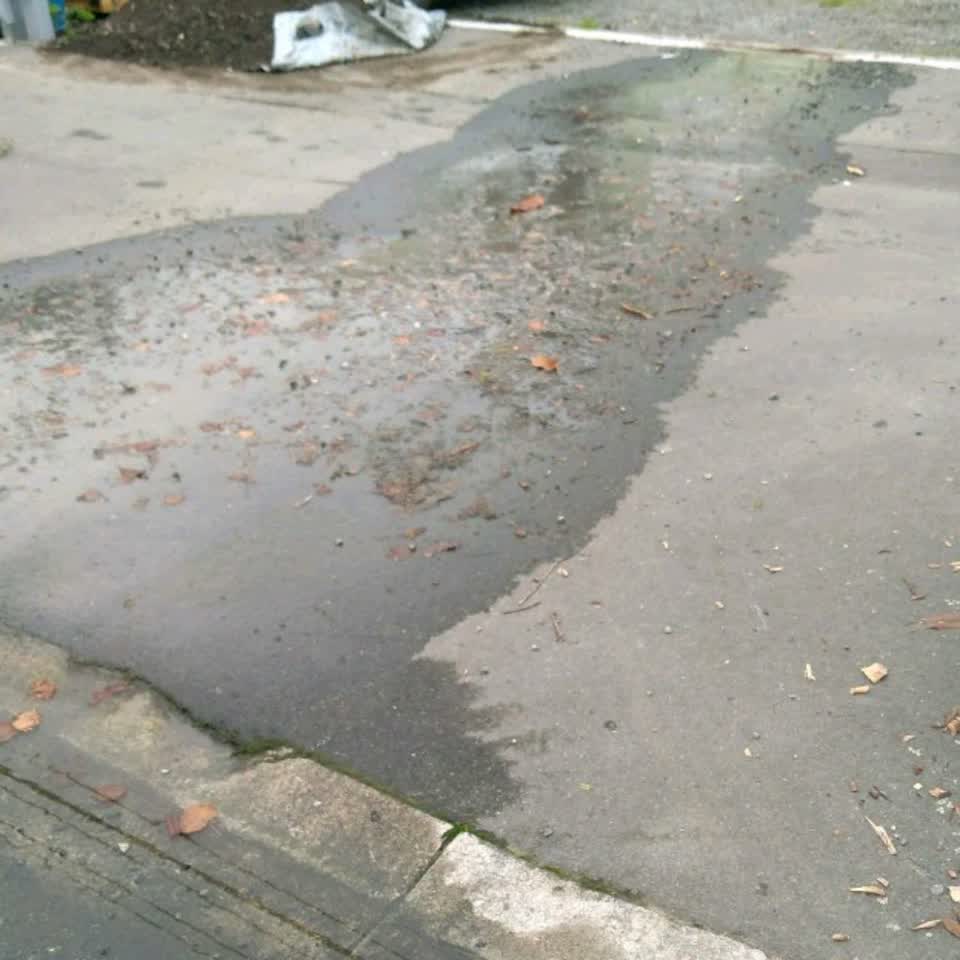 The photograph attached to this water supply report