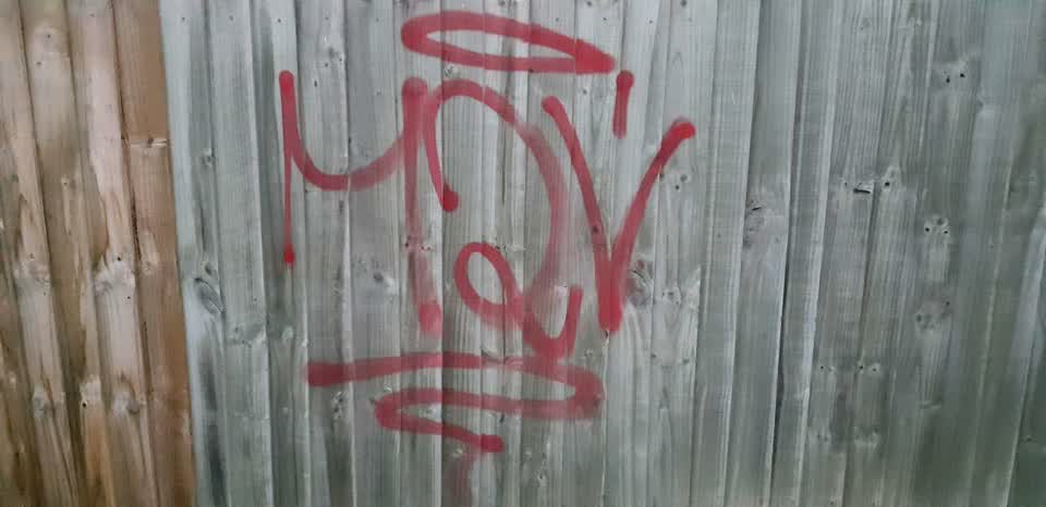 The photograph attached to this graffiti report