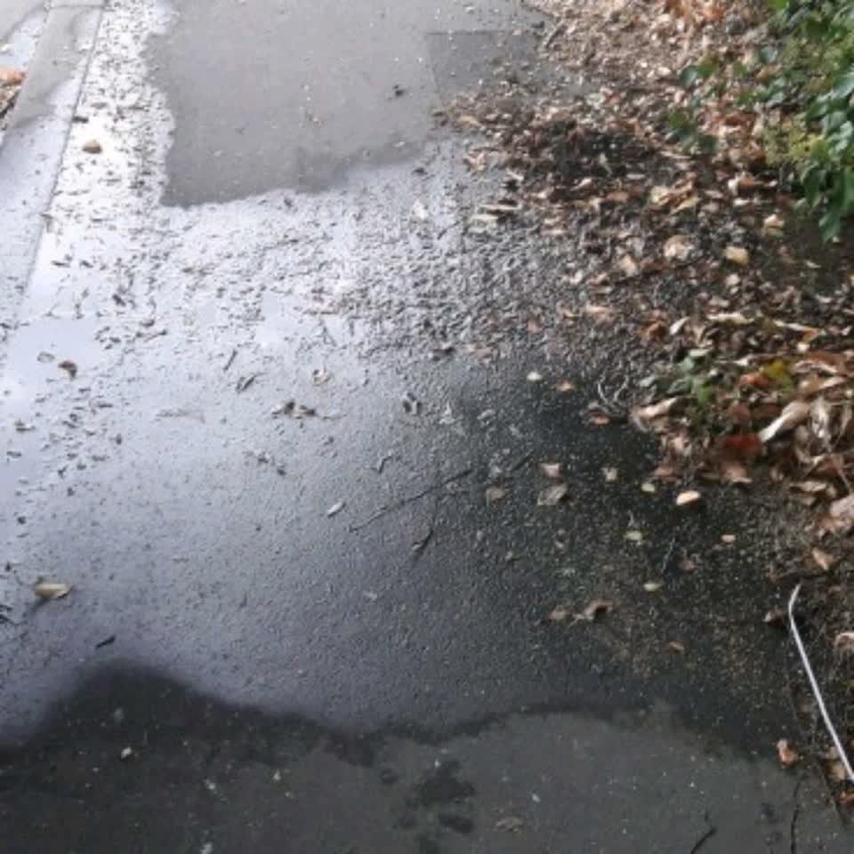 The photograph attached to this water supply report