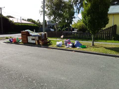 Rubbish/Recycling, a report photo
