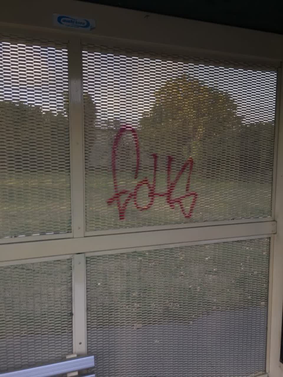 The photograph attached to this graffiti report