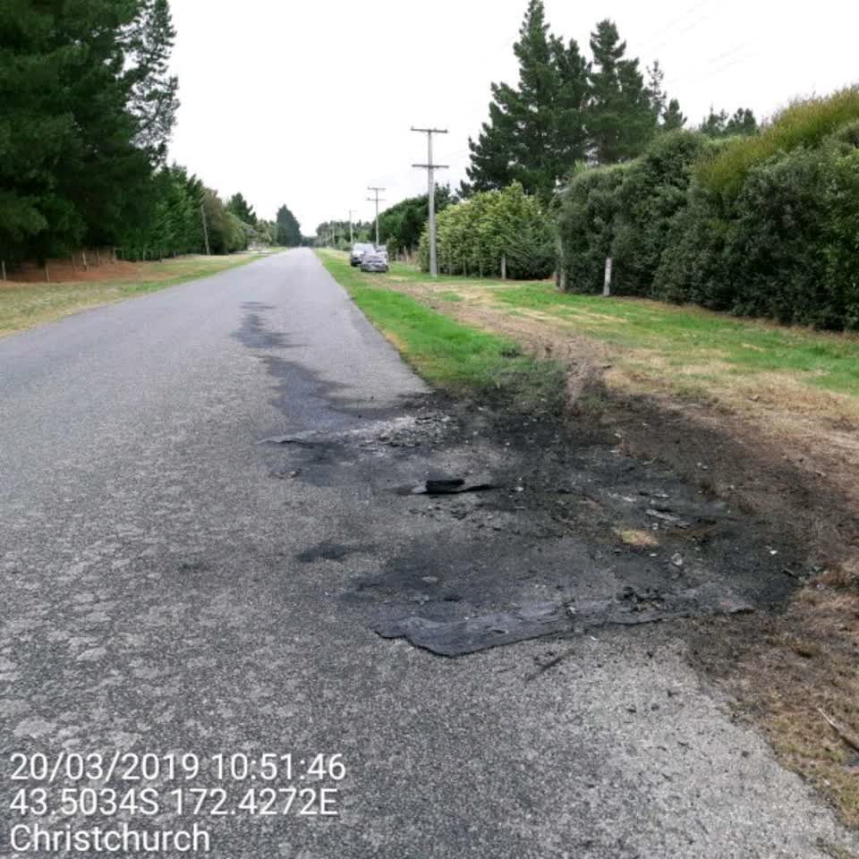 The photograph attached to this rubbish/recycling report
