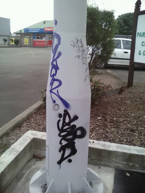 Graffiti, a report photo