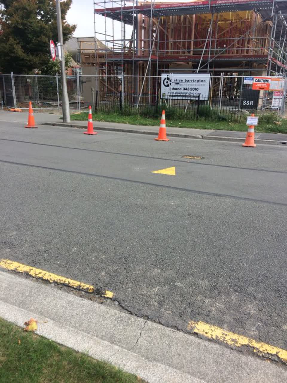 The photograph attached to this roading/streets report