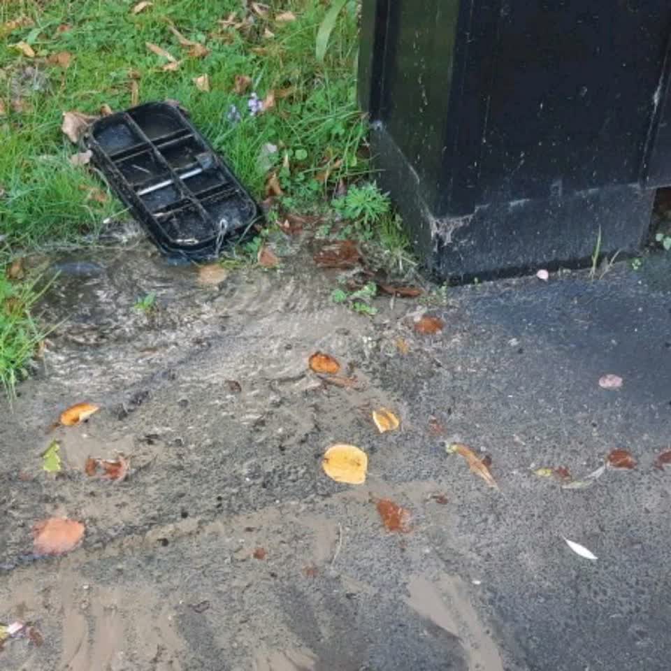 The photograph attached to this water supply report