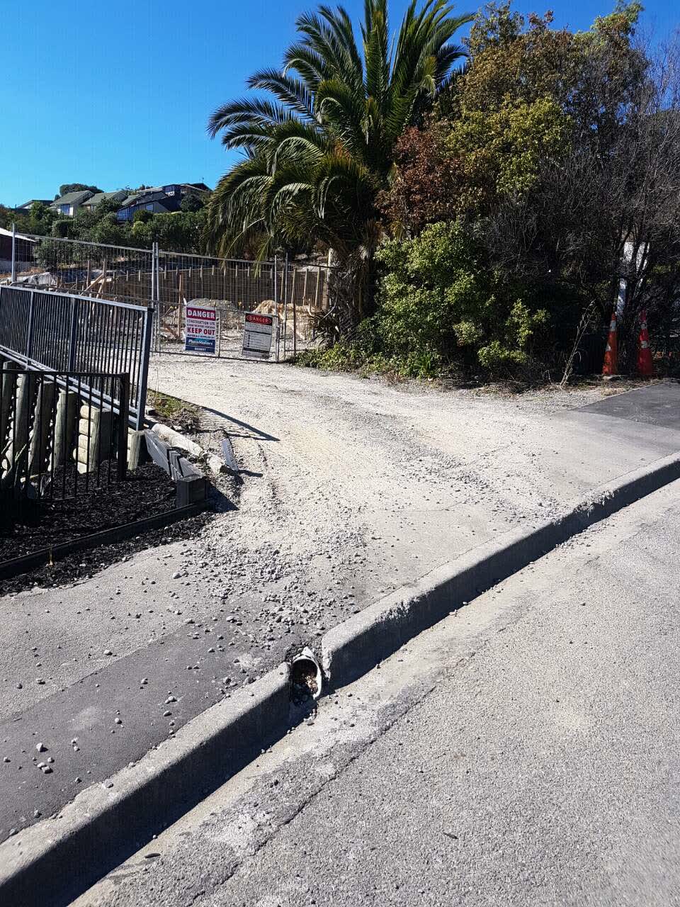 The photograph attached to this roading/streets report