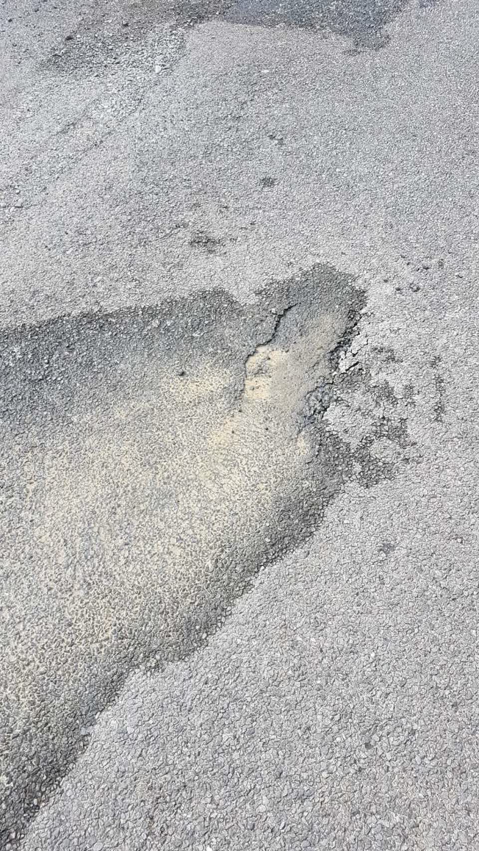 The photograph attached to this water supply report