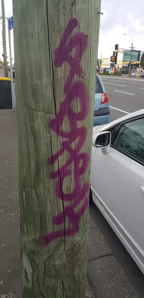 Graffiti, a report photo