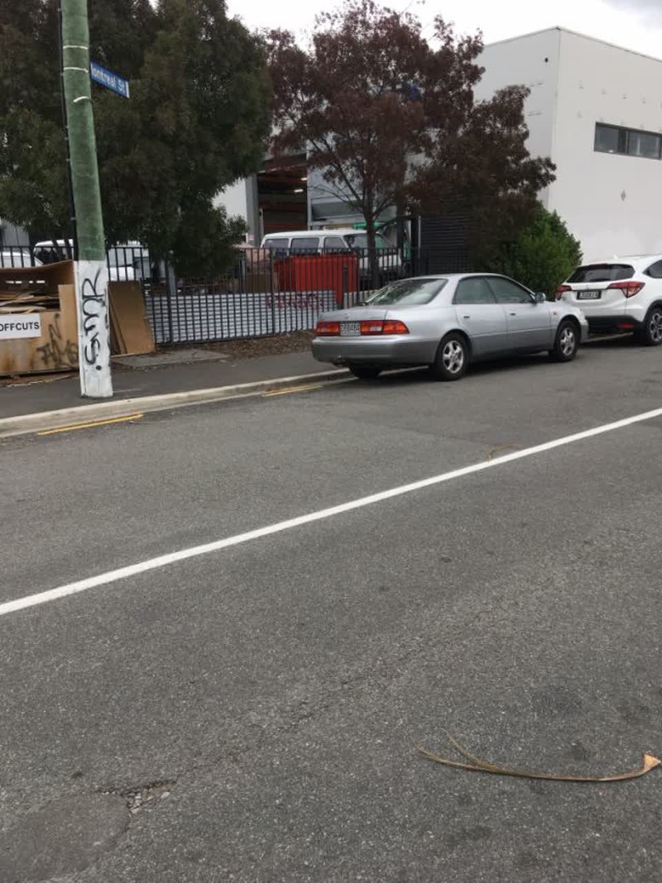 The photograph attached to this roading/streets report