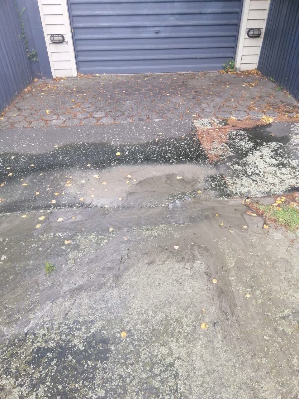 The photograph attached to this water supply report