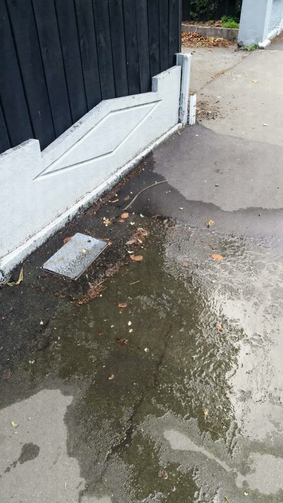 The photograph attached to this water supply report
