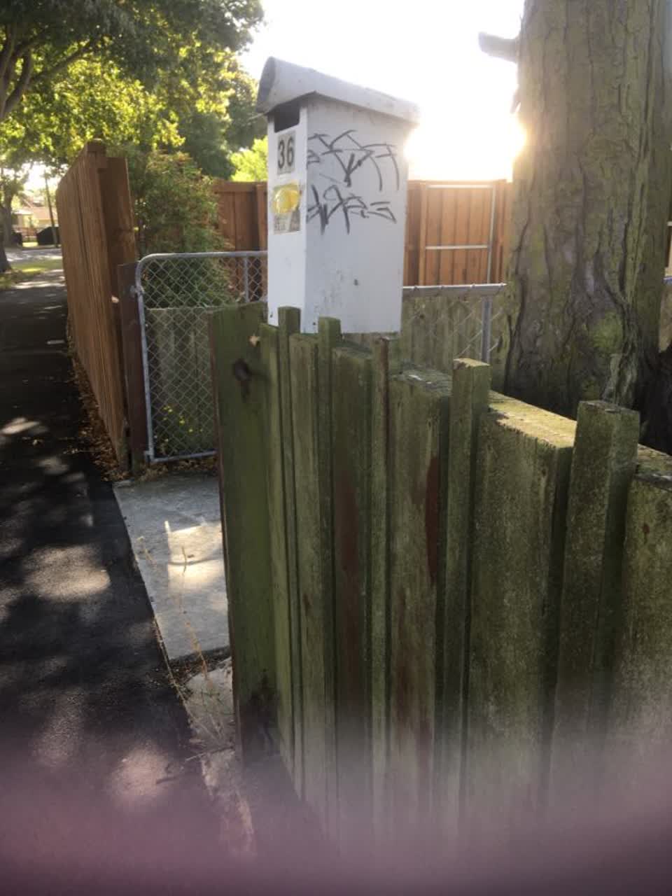 The photograph attached to this graffiti report