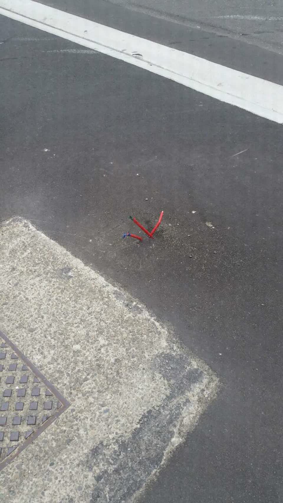 The photograph attached to this roading/streets report