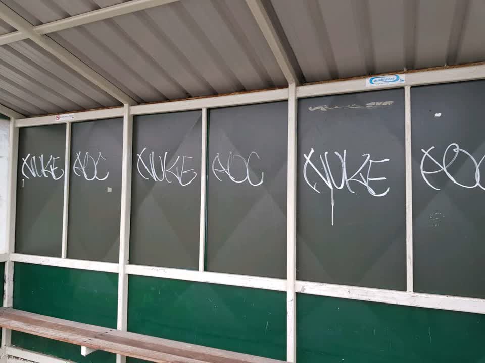 The photograph attached to this graffiti report