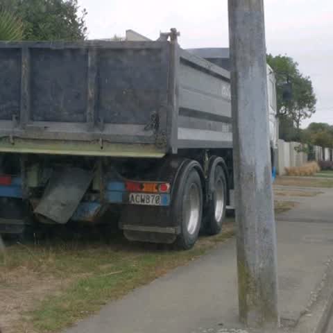Roading/Streets, a report photo