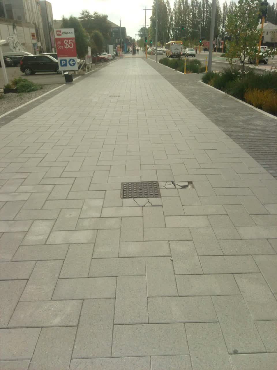 The photograph attached to this roading/streets report