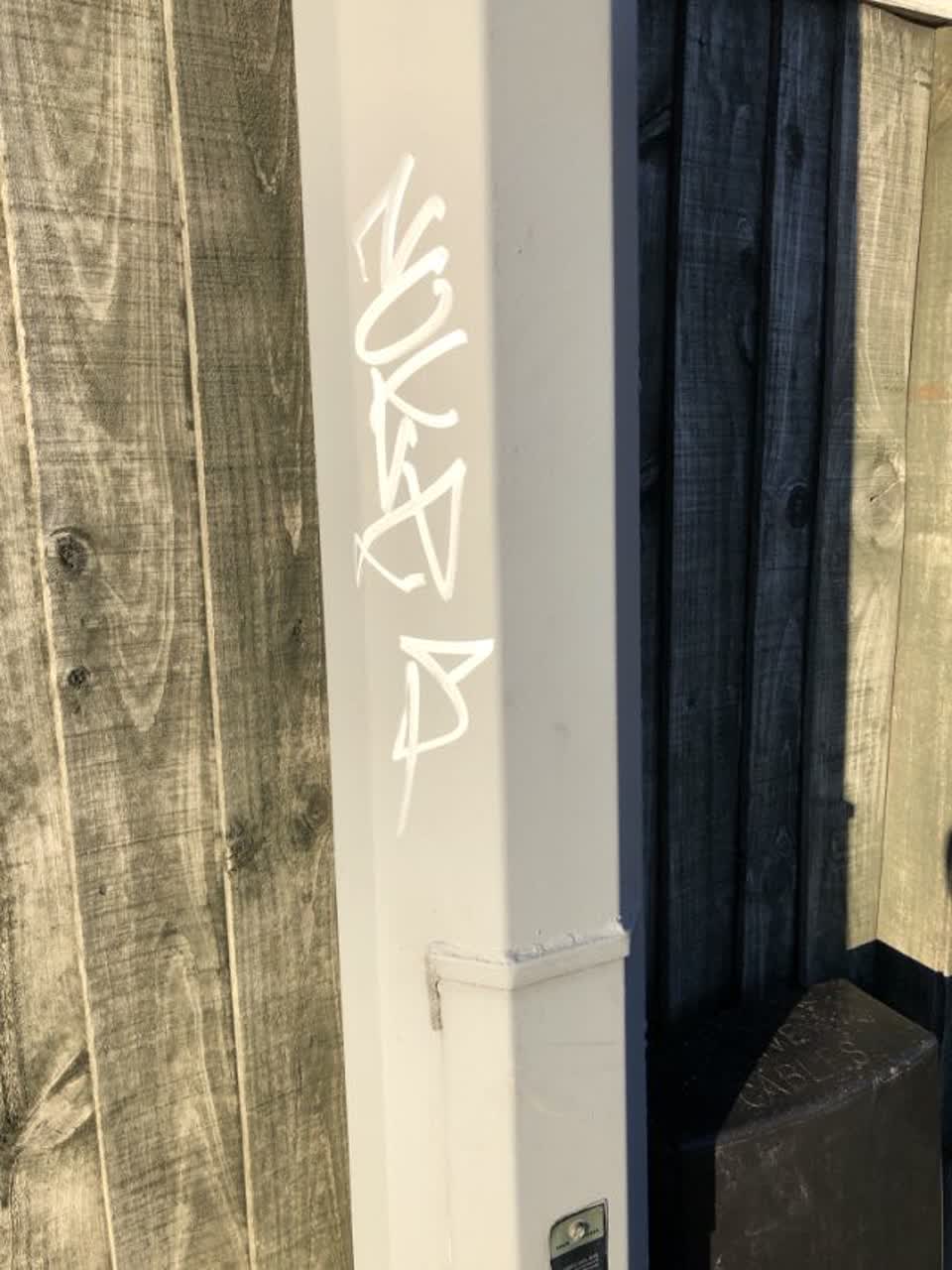 The photograph attached to this graffiti report