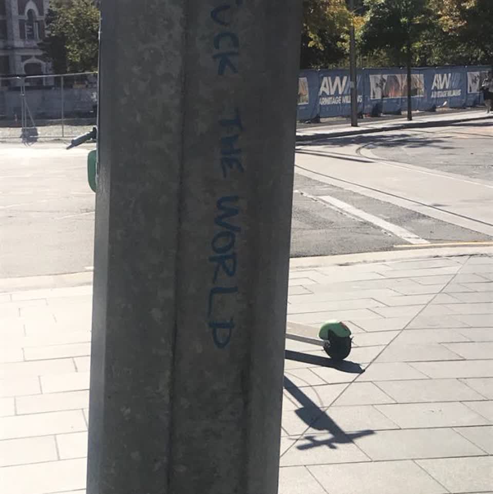 The photograph attached to this graffiti report