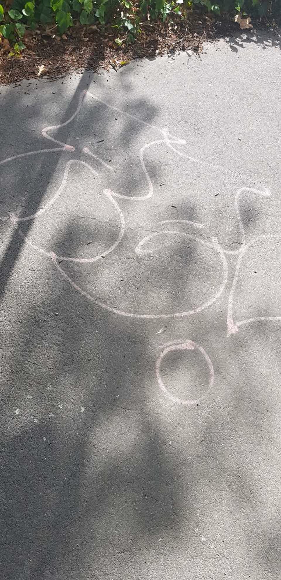 The photograph attached to this graffiti report