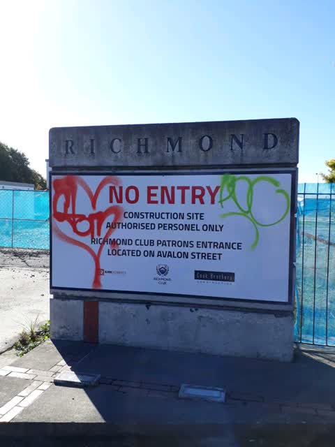 Graffiti, a report photo