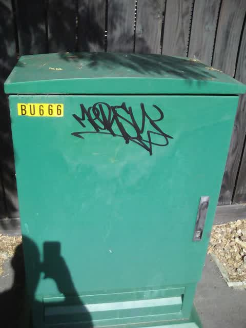 Graffiti, a report photo