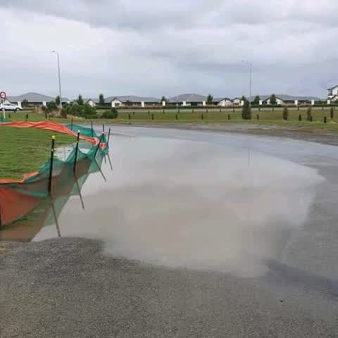 Flooding, a report photo