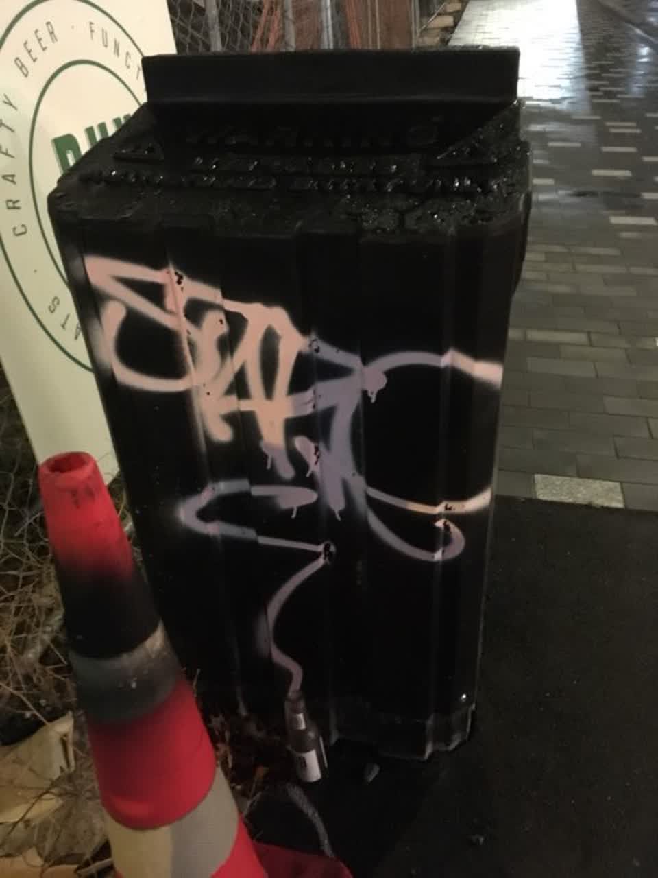 The photograph attached to this graffiti report