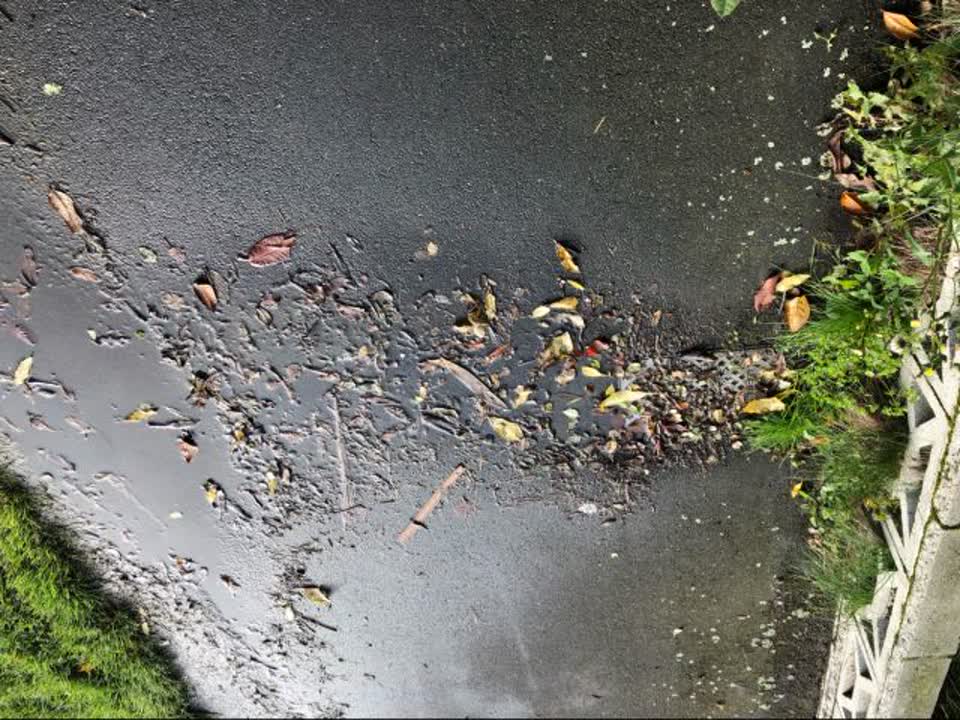The photograph attached to this water supply report