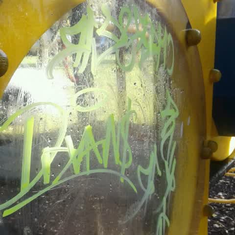 Graffiti, a report photo