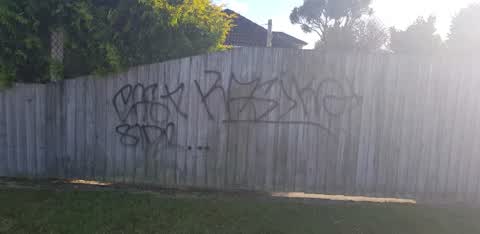Graffiti, a report photo