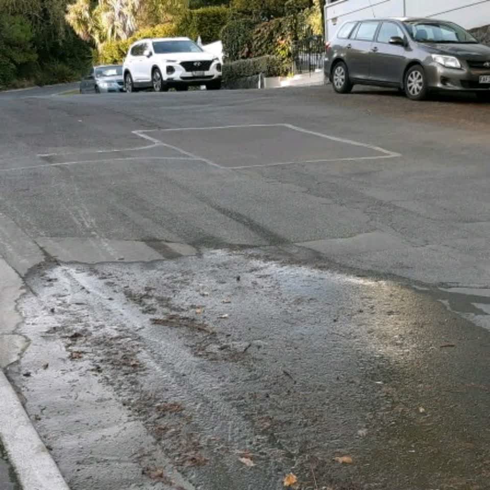 The photograph attached to this water supply report