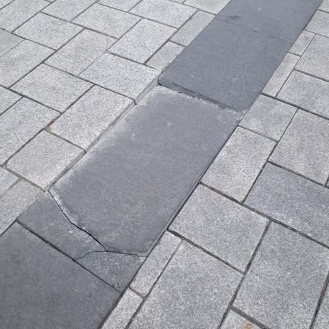 Roading/Streets, a report photo