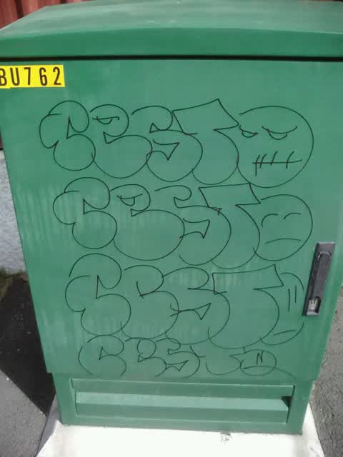 Graffiti, a report photo