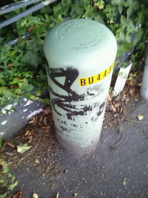 Graffiti, a report photo