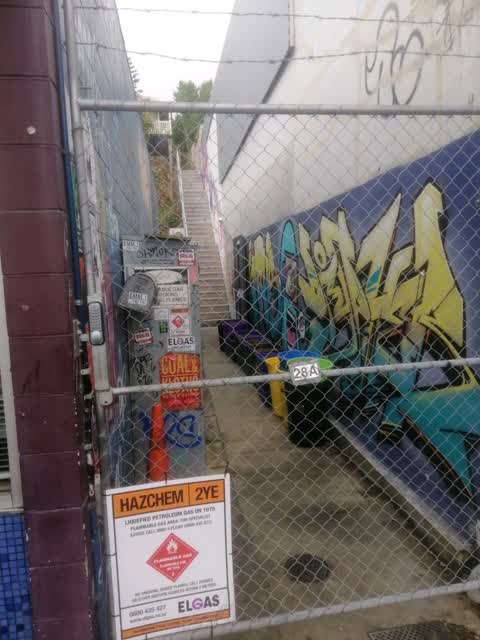 Graffiti, a report photo