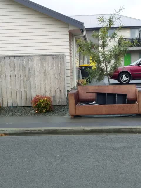 Rubbish/Recycling, a report photo