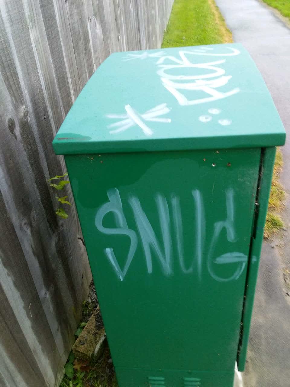 The photograph attached to this graffiti report