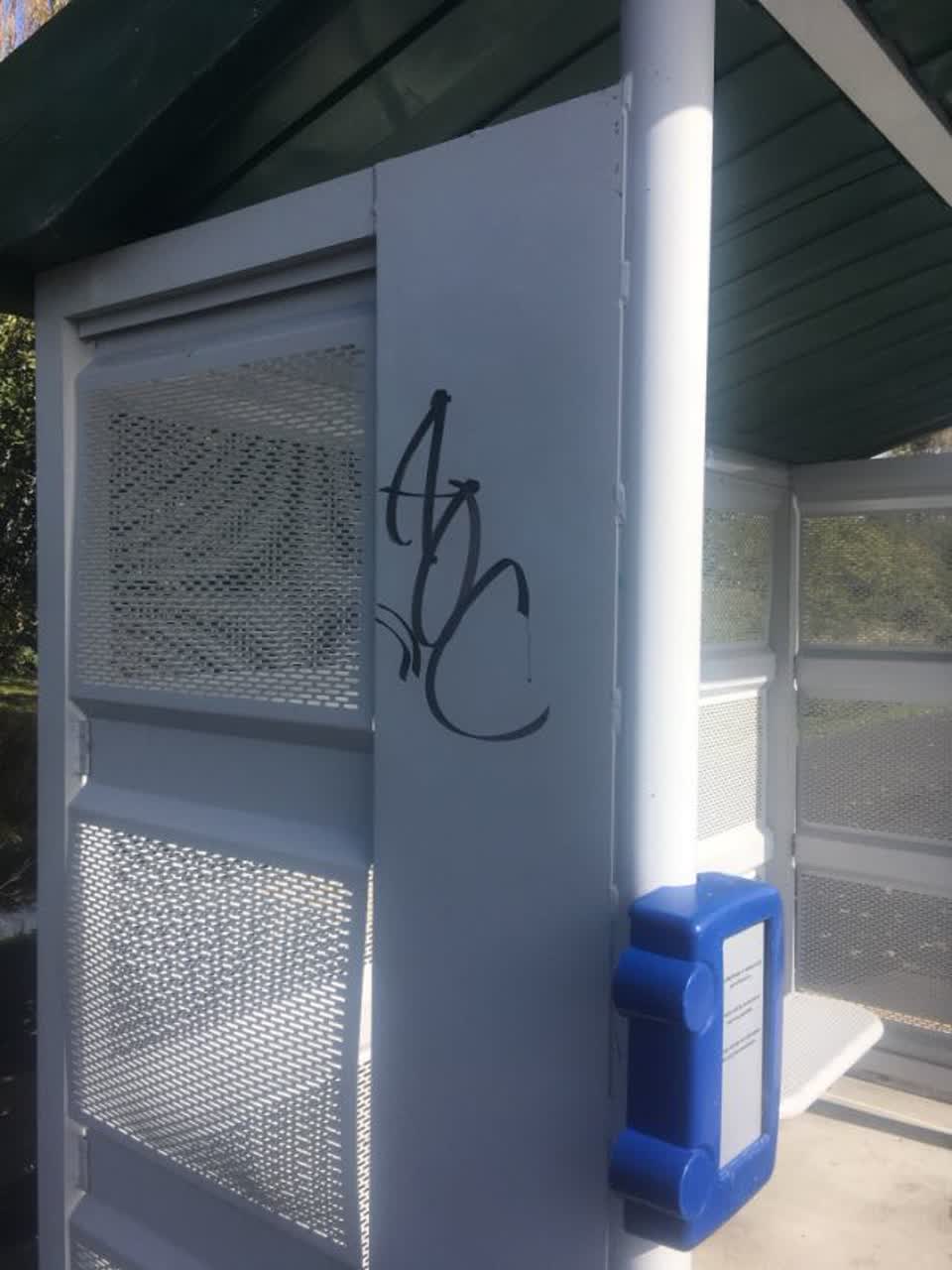 The photograph attached to this graffiti report