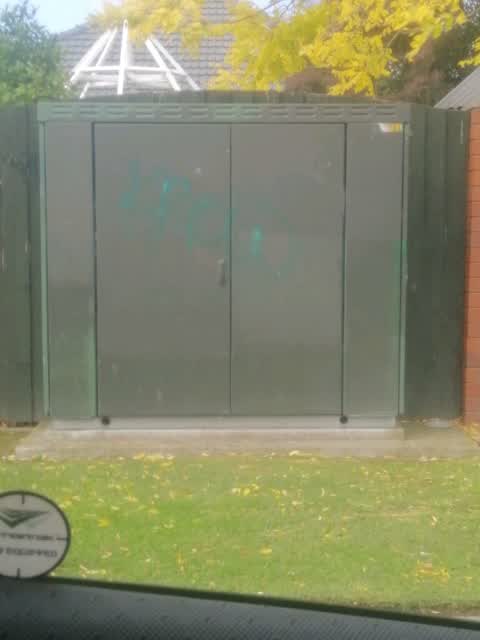 Graffiti, a report photo