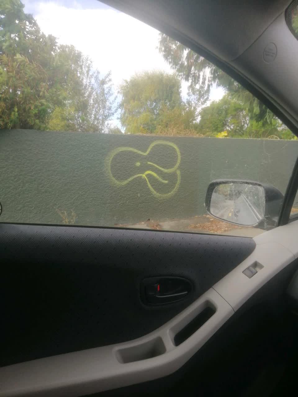 The photograph attached to this graffiti report