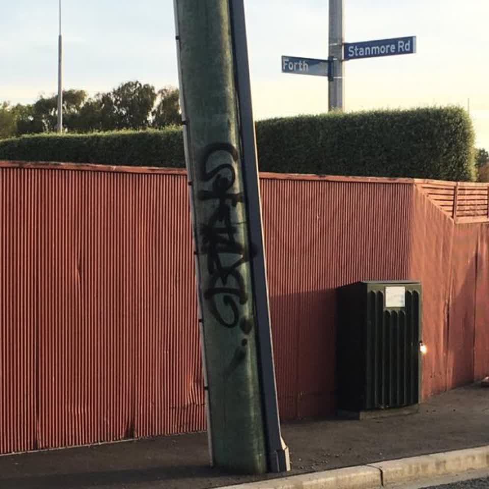 The photograph attached to this graffiti report